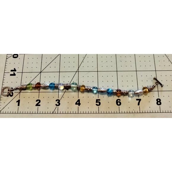 Rainbow Beaded Bracelet Multicolor Glass Beads Silver Tone Toggle Clasp 8 Inch - Picture 4 of 4